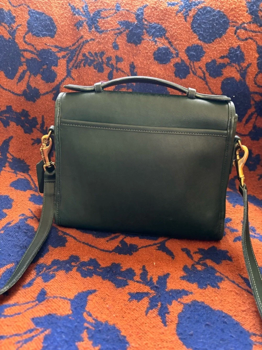 Coach bottle green leather court bag - Picture 3 of 9